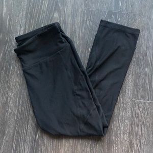 Cropped Black Reebok Leggings
